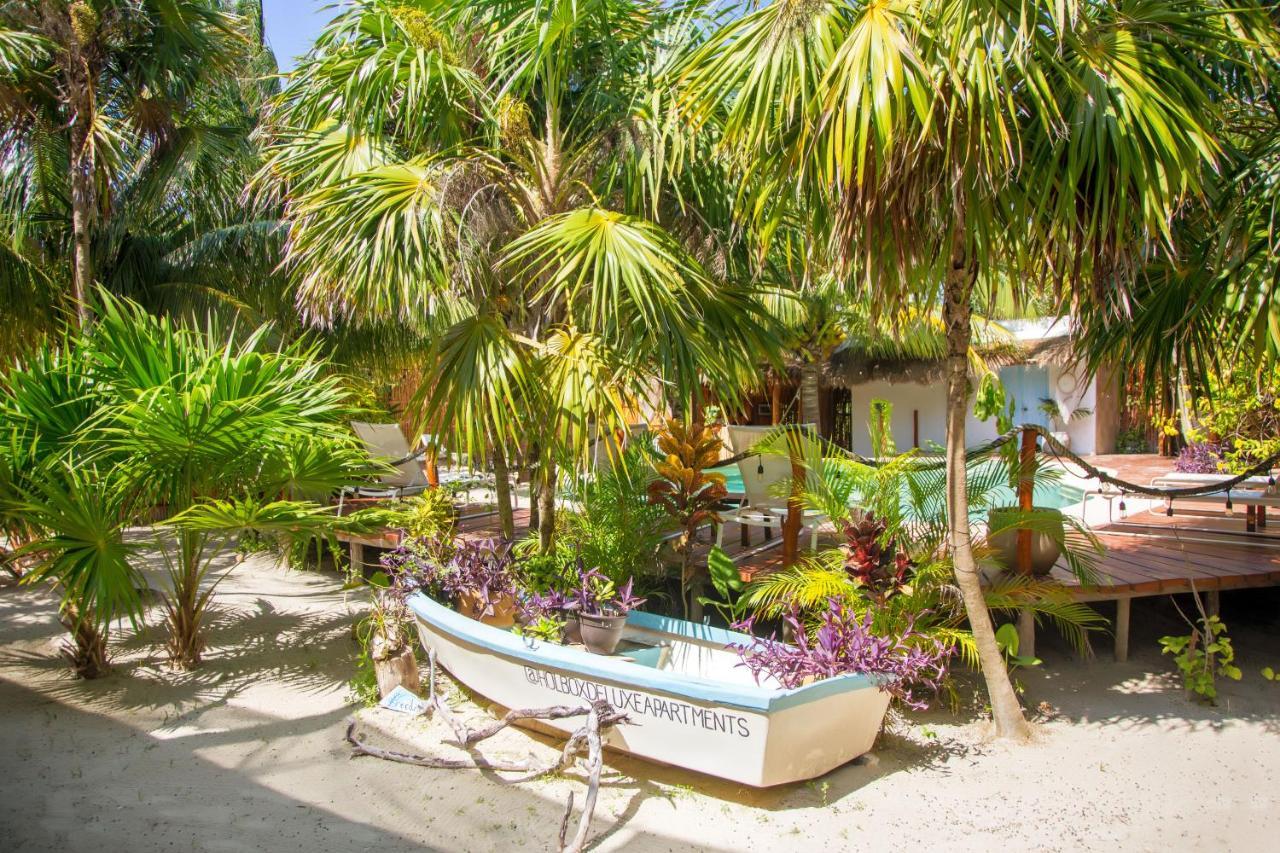 Holbox Deluxe Apartments ภายนอก รูปภาพ