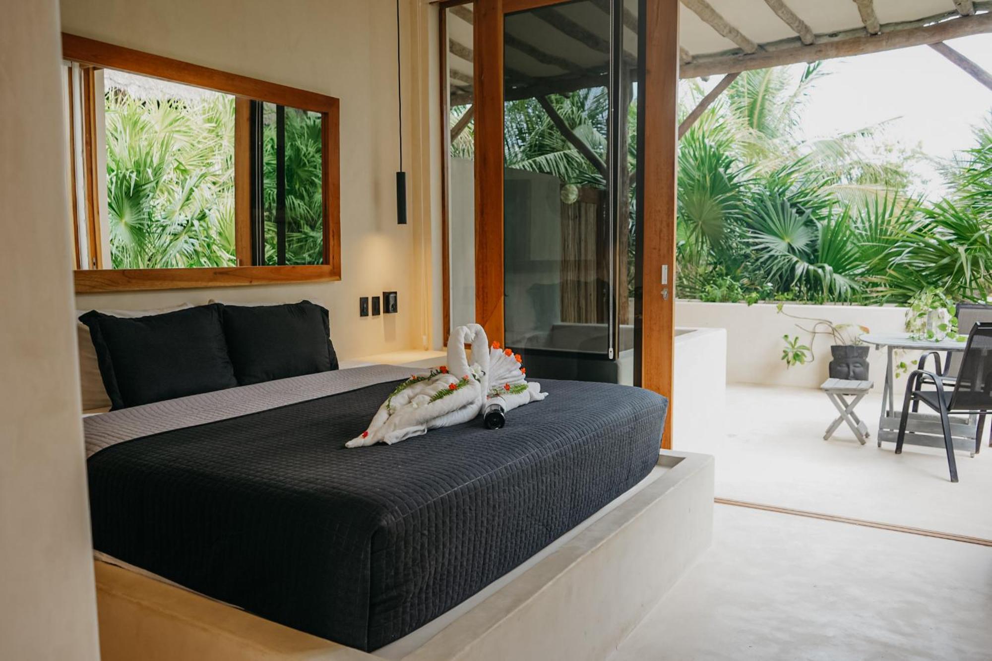 Holbox Deluxe Apartments ภายนอก รูปภาพ