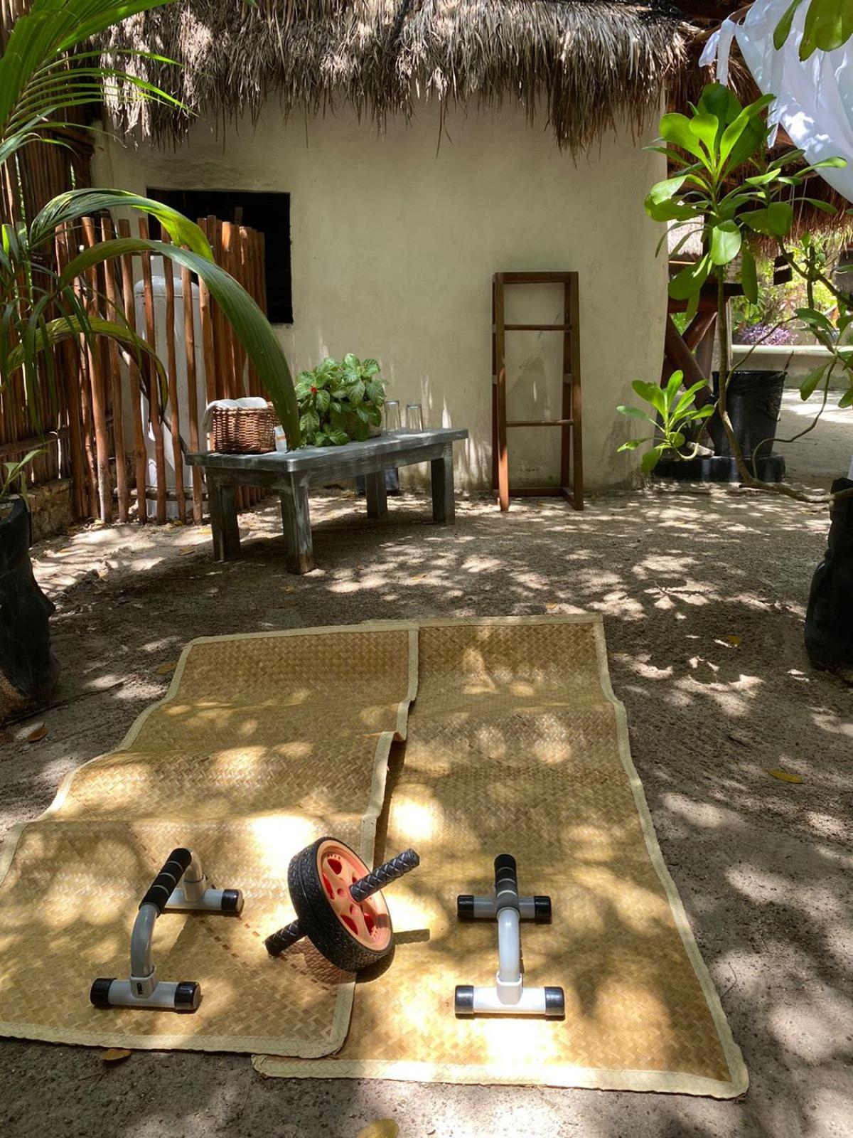 Holbox Deluxe Apartments ภายนอก รูปภาพ
